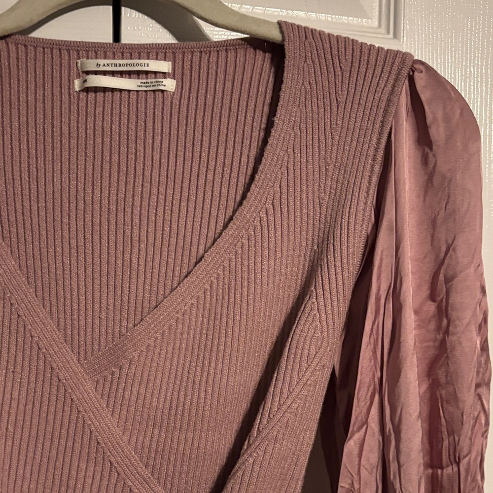 By Anthropologies Twofer Faux- wrap puff sleeve sweater in mauve size XXS NWOT - Picture 5 of 9